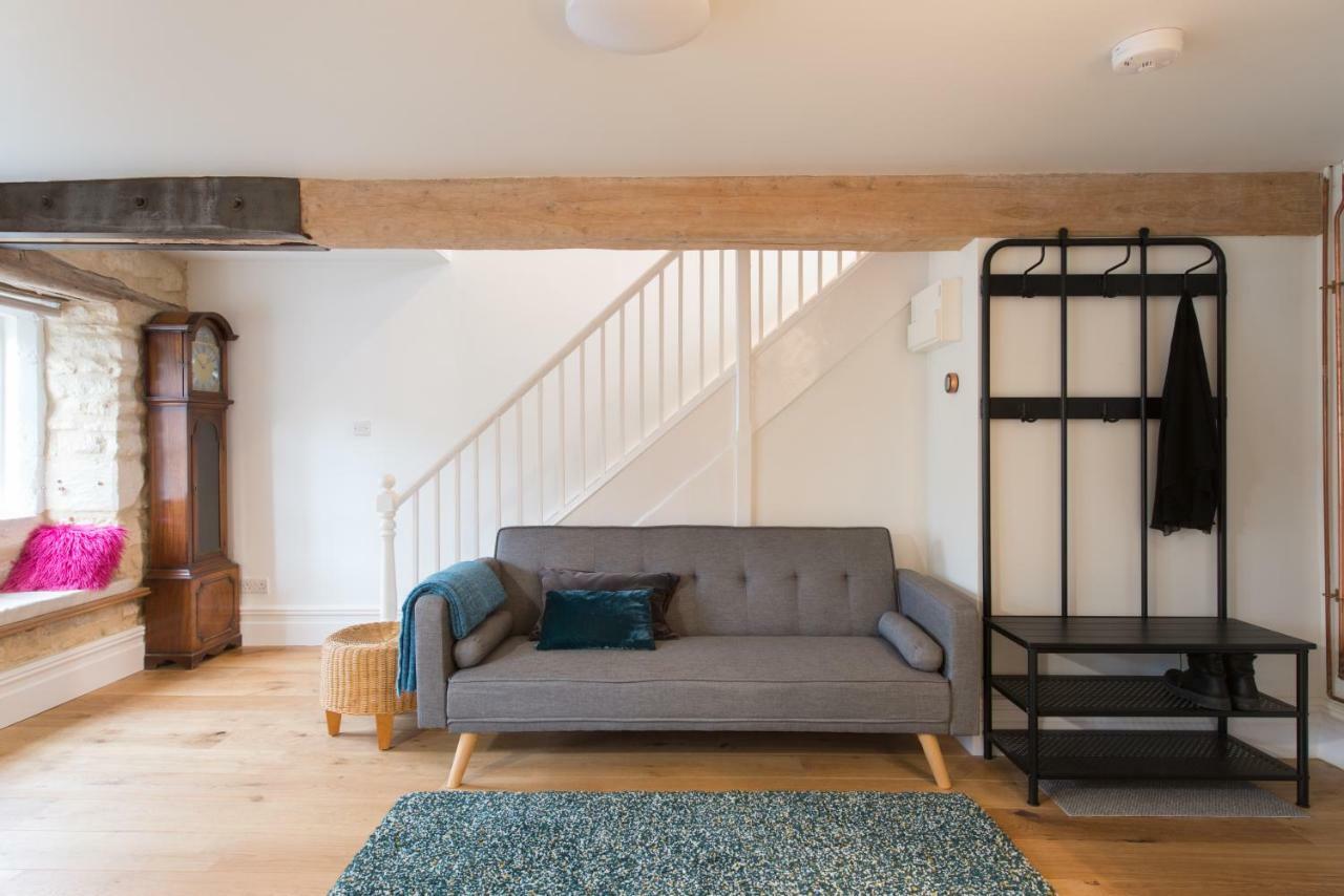 Upper Flat, The Manse, Painswick Apartment ภายนอก รูปภาพ